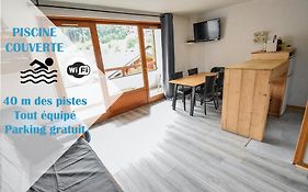 L'Enchalpe, Grand et lumineux studio avec coin montagne 4-6 pers, 60m des pistes, PISCINE COUVERTE, grand balcon expo EST, DRAPS NON COMPRIS