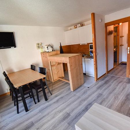 L'Enchalpe, Grand et lumineux studio avec coin montagne 4-6 pers, 60m des pistes, PISCINE COUVERTE, grand balcon expo EST, DRAPS NON COMPRIS Saint-Jean-dʼAulps Extérieur photo