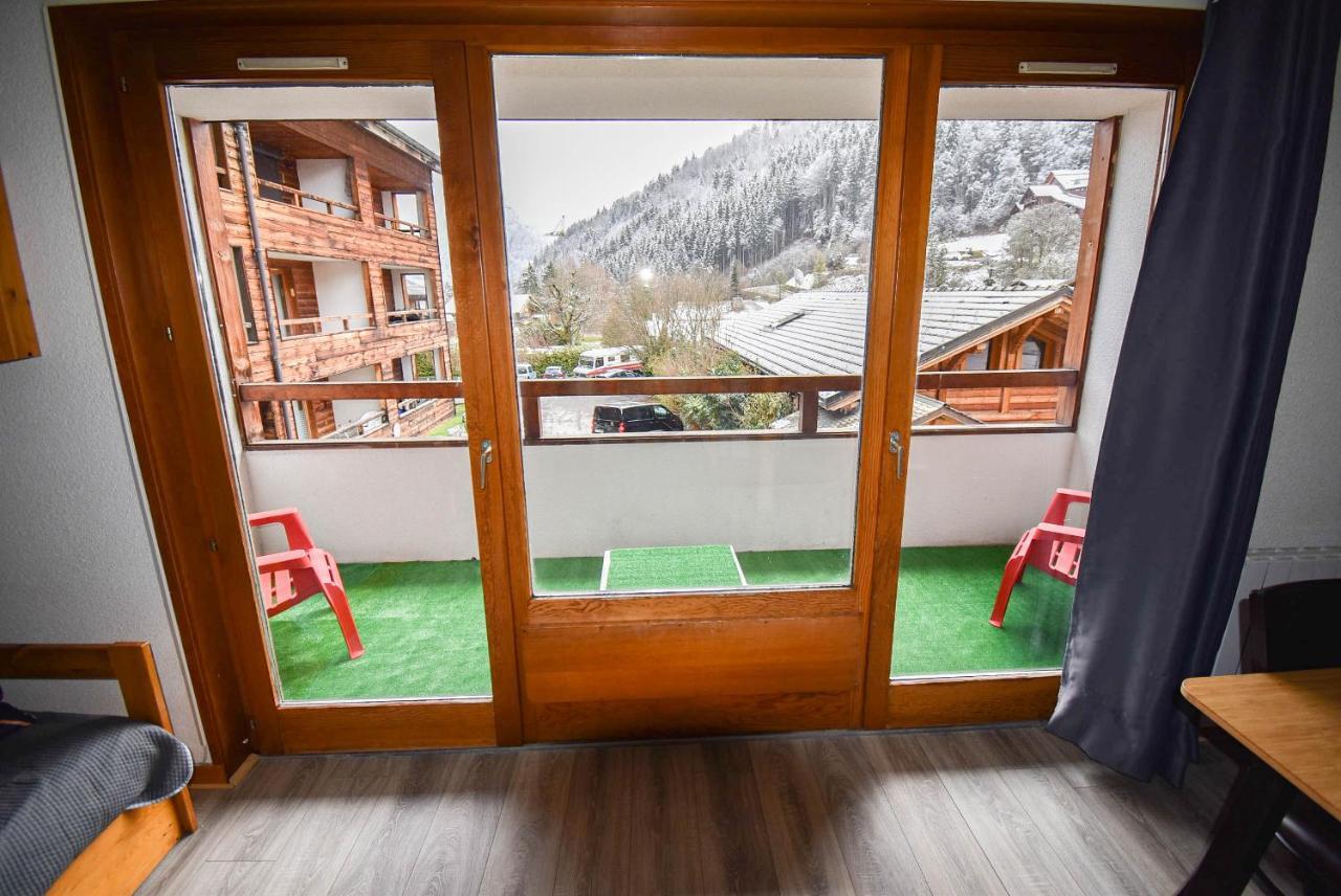 L'Enchalpe, Grand et lumineux studio avec coin montagne 4-6 pers, 60m des pistes, PISCINE COUVERTE, grand balcon expo EST, DRAPS NON COMPRIS Saint-Jean-dʼAulps Extérieur photo